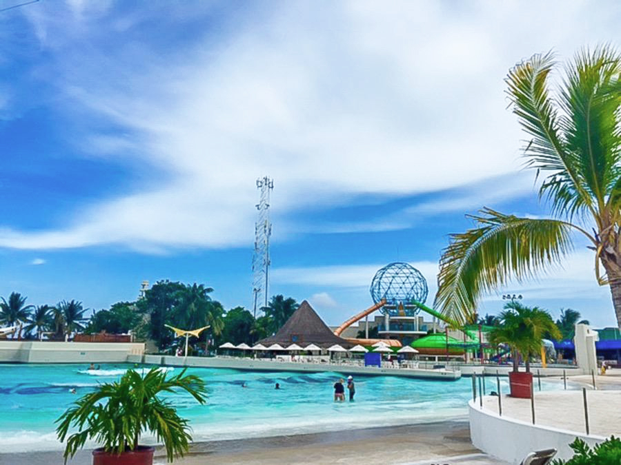 Wave Pool, Ventura Park Cancun