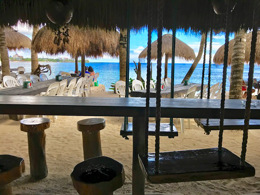 La Buena Vida Restaurant and Beach Bar, Akumal, Mexico