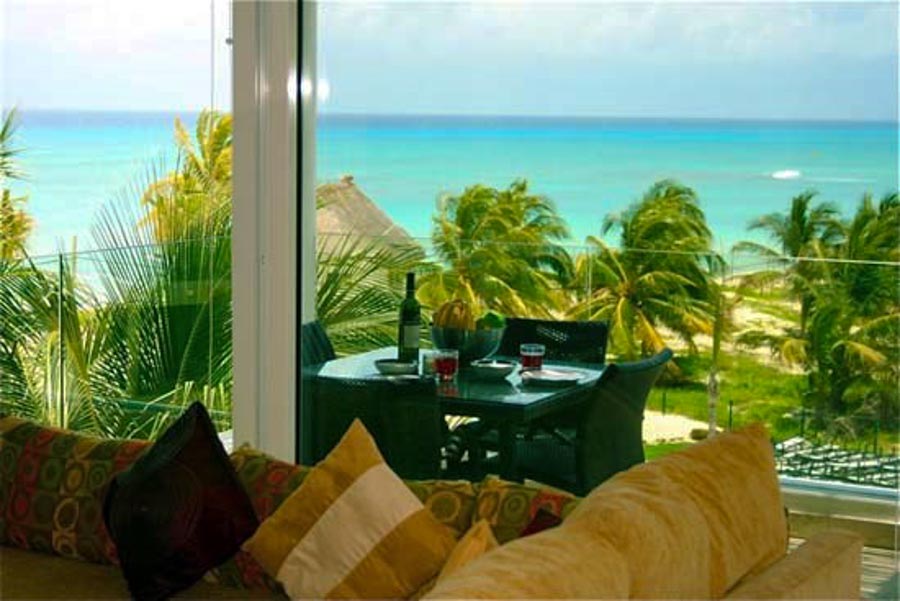 The Elements Penthouse 21 by Bric Vacation Rentals, Playa del Carmen, Mexico