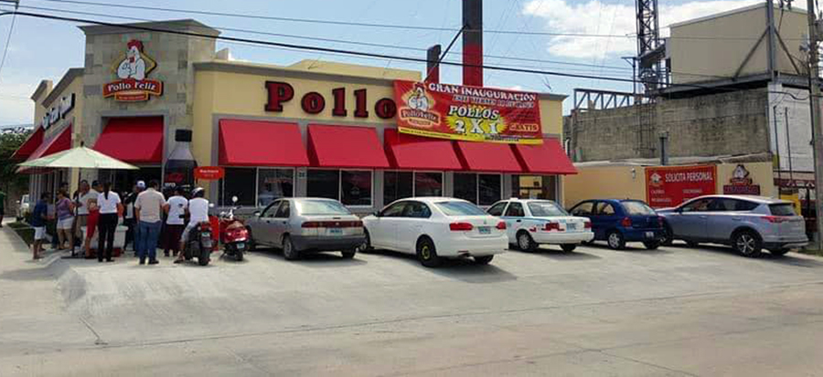 Pollo Feliz, Playa del Carmen