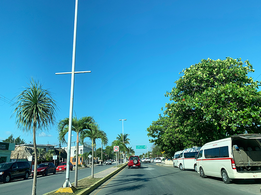 Colectivos en la Riviera Maya, Mexico