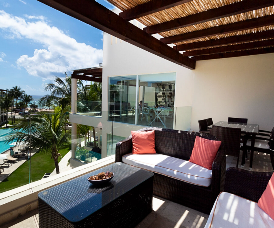 Ocean view penthouse rental, perfect for a family beach vacation in Playa del Carmen
